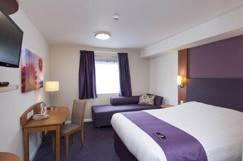 Premier Inn Edinburgh Airport - Newbridge Newbridge  Pokoj fotografie