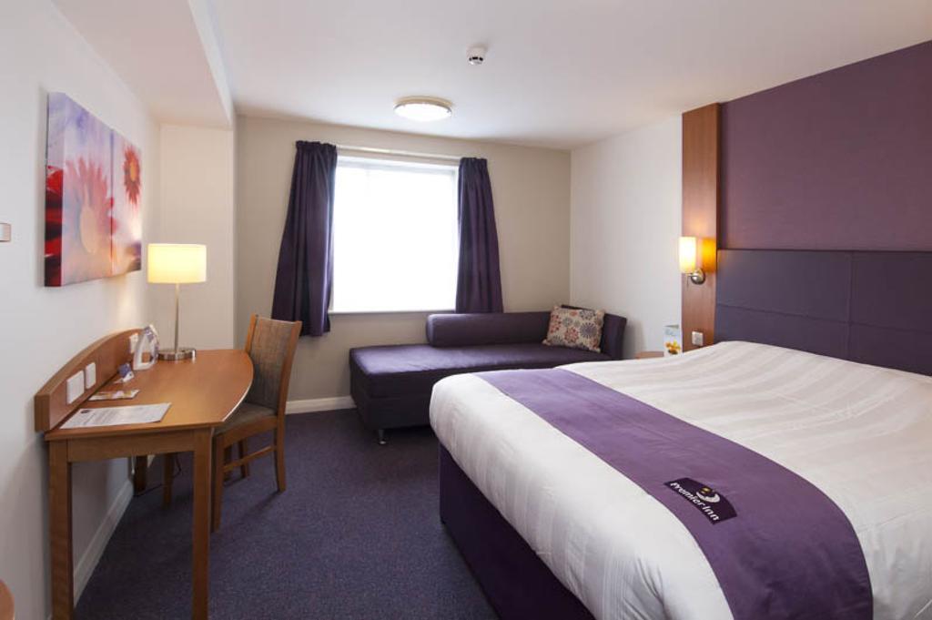 Premier Inn Edinburgh Airport - Newbridge Newbridge  Pokoj fotografie