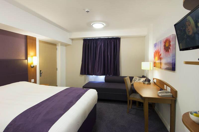 Premier Inn Edinburgh Airport - Newbridge Newbridge  Exteriér fotografie